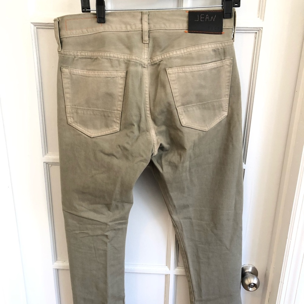 Men’s size 32 Jean Shop grayish jeans
